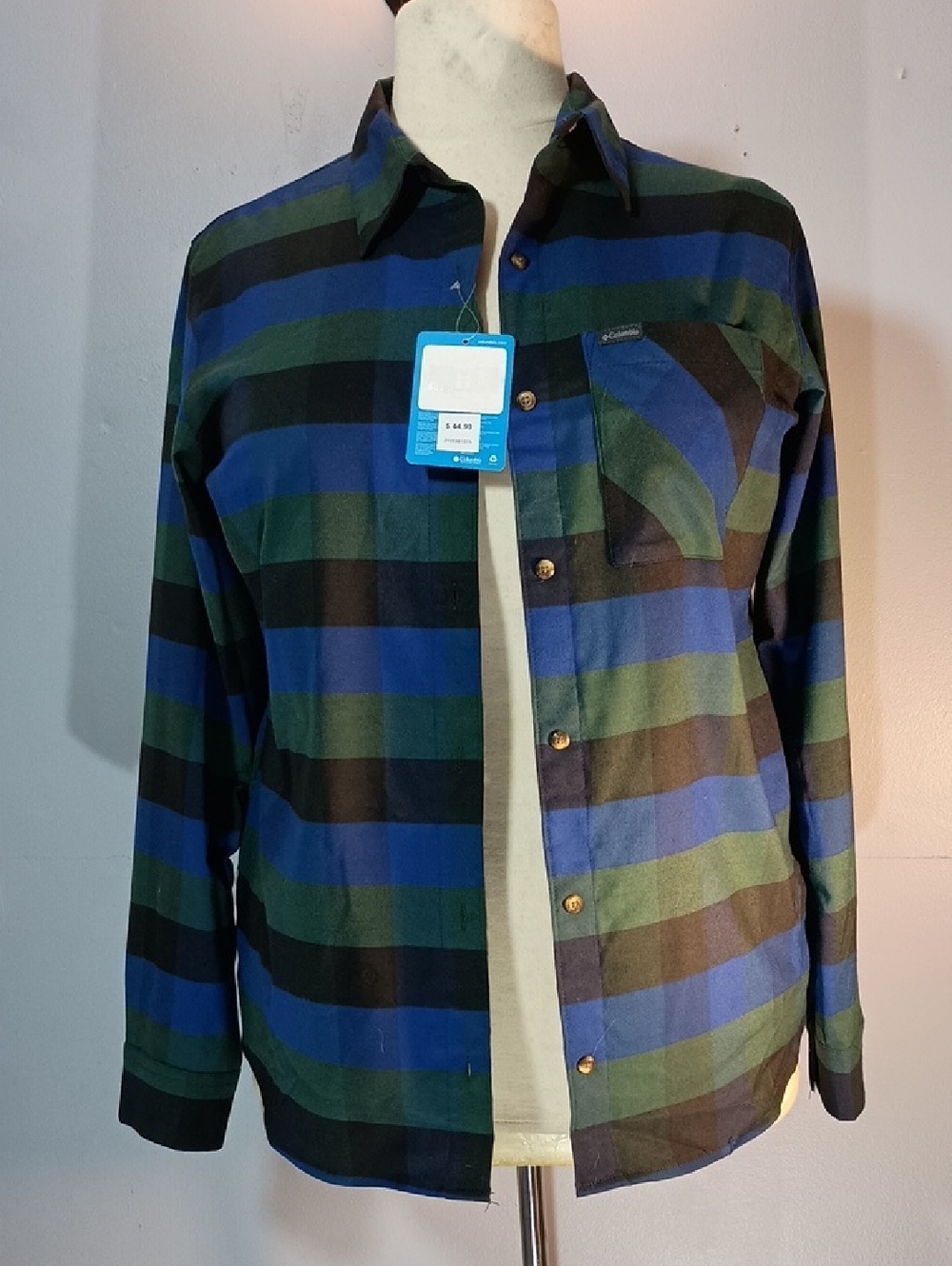 NWT Columbia Blue and Green Plaid Button-Up Shirt